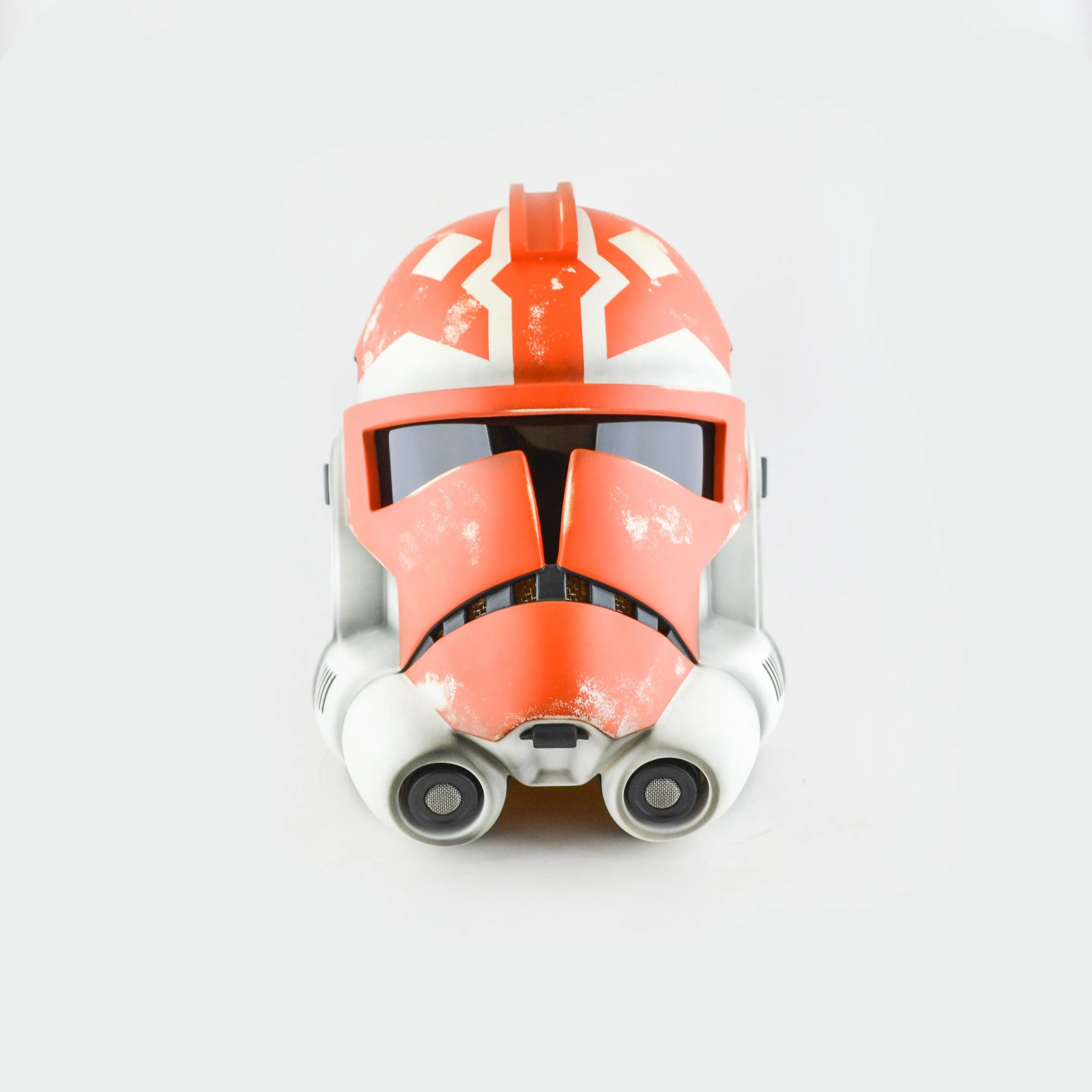 Clone 2 Animated - Ahsoka Cracked Helmet - Image 3