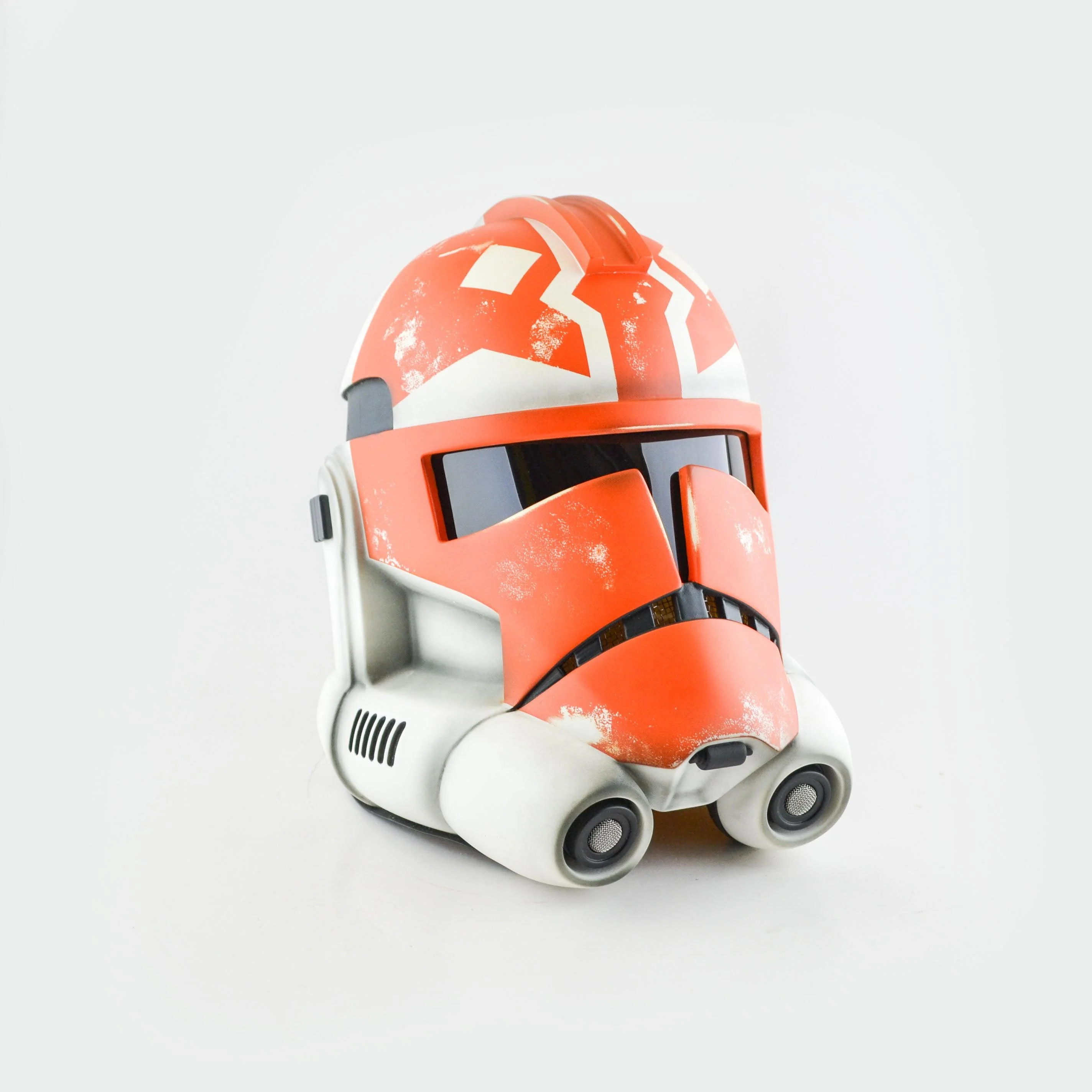 Clone 2 Animated - Ahsoka Cracked Helmet - Image 7