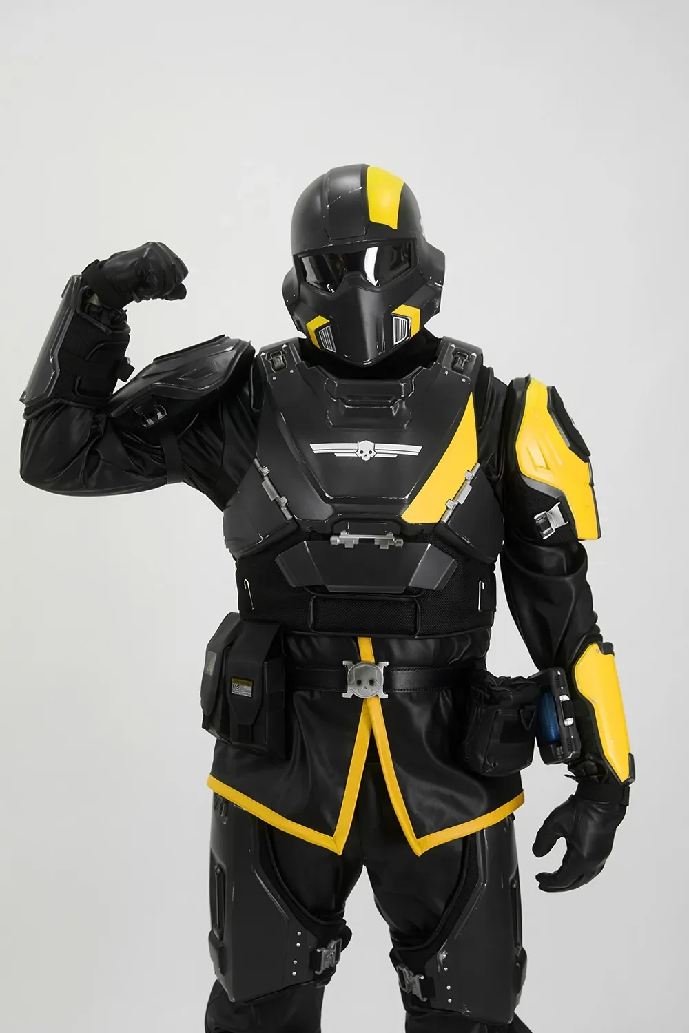 Helldivers B-01 Cosplay Costume - Left Line - Image 10