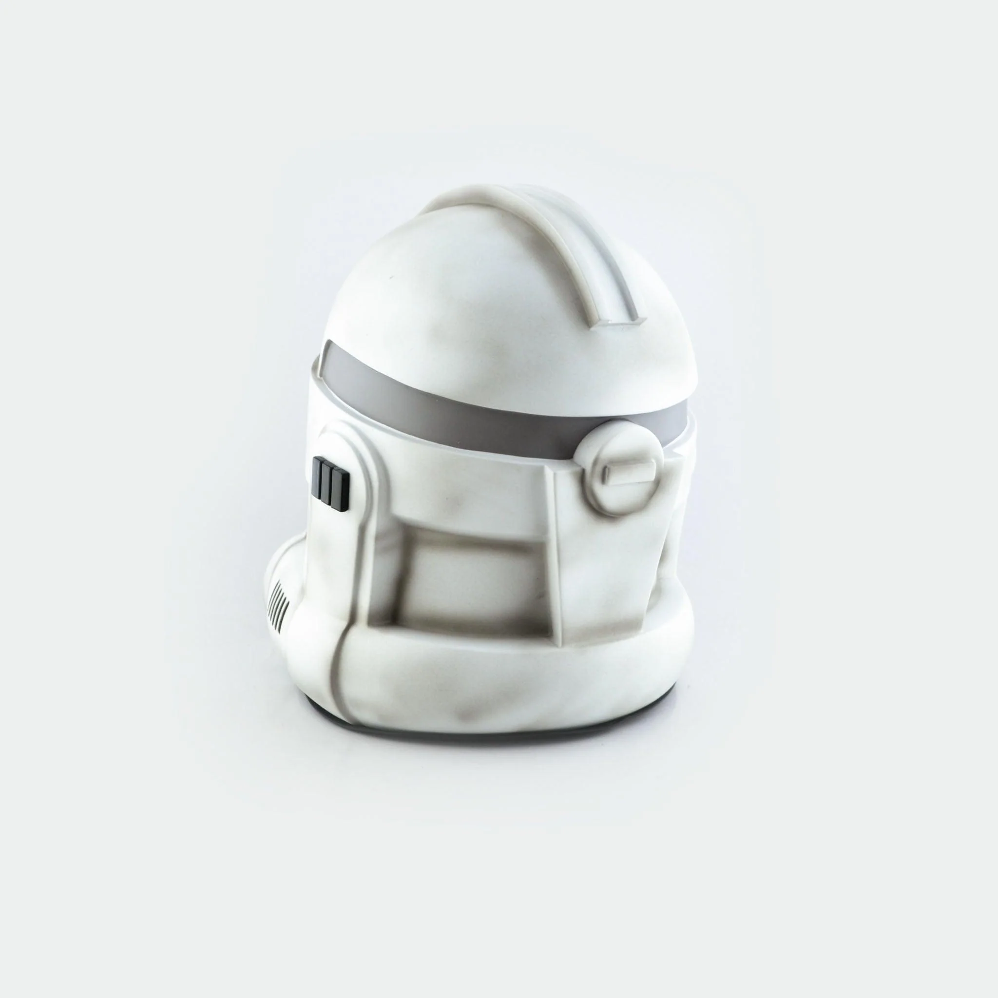 Clone 2 Animated - Classic - Damaged Helmet - Image 8