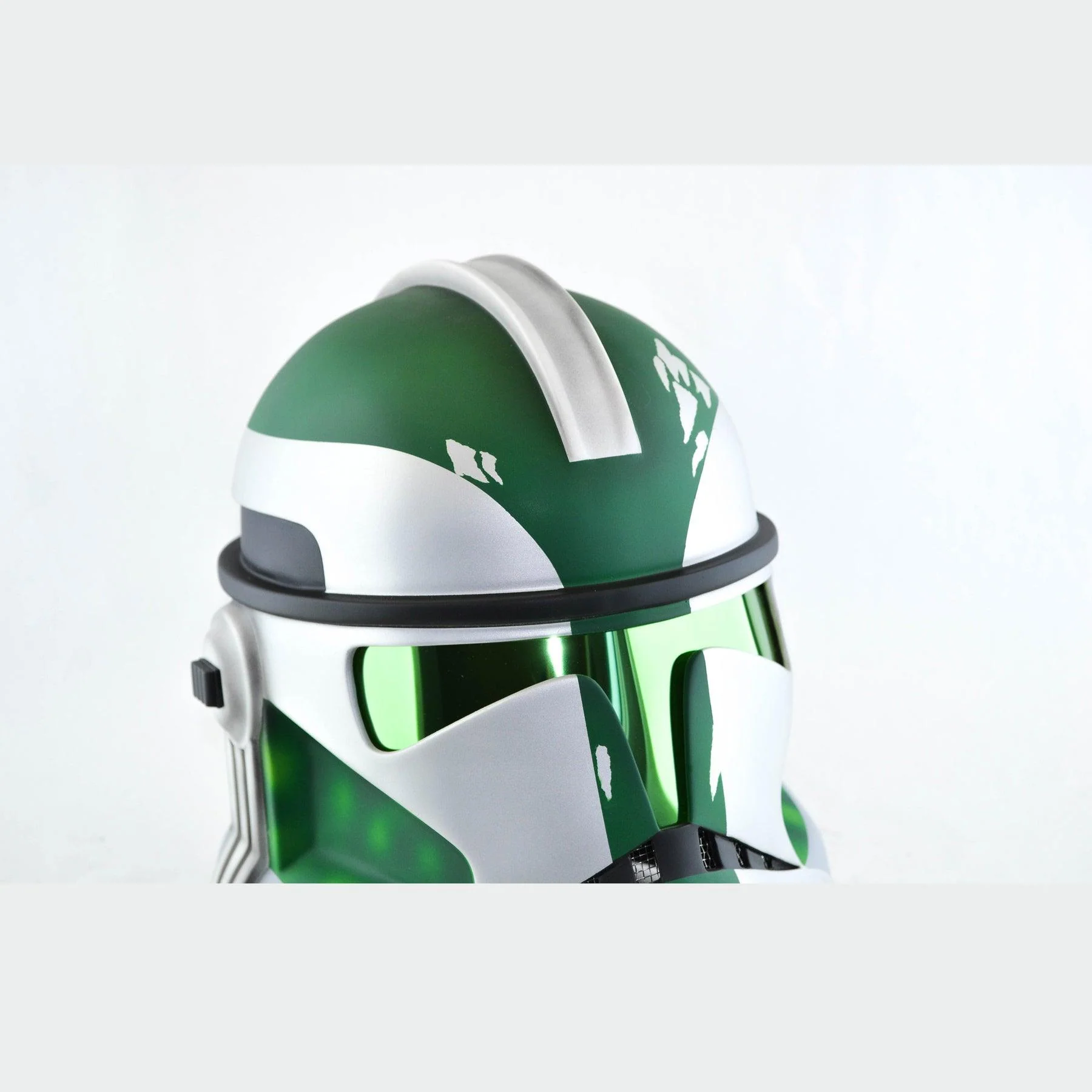 Clone 2 - Commander Gree Silver Helmet - Image 12
