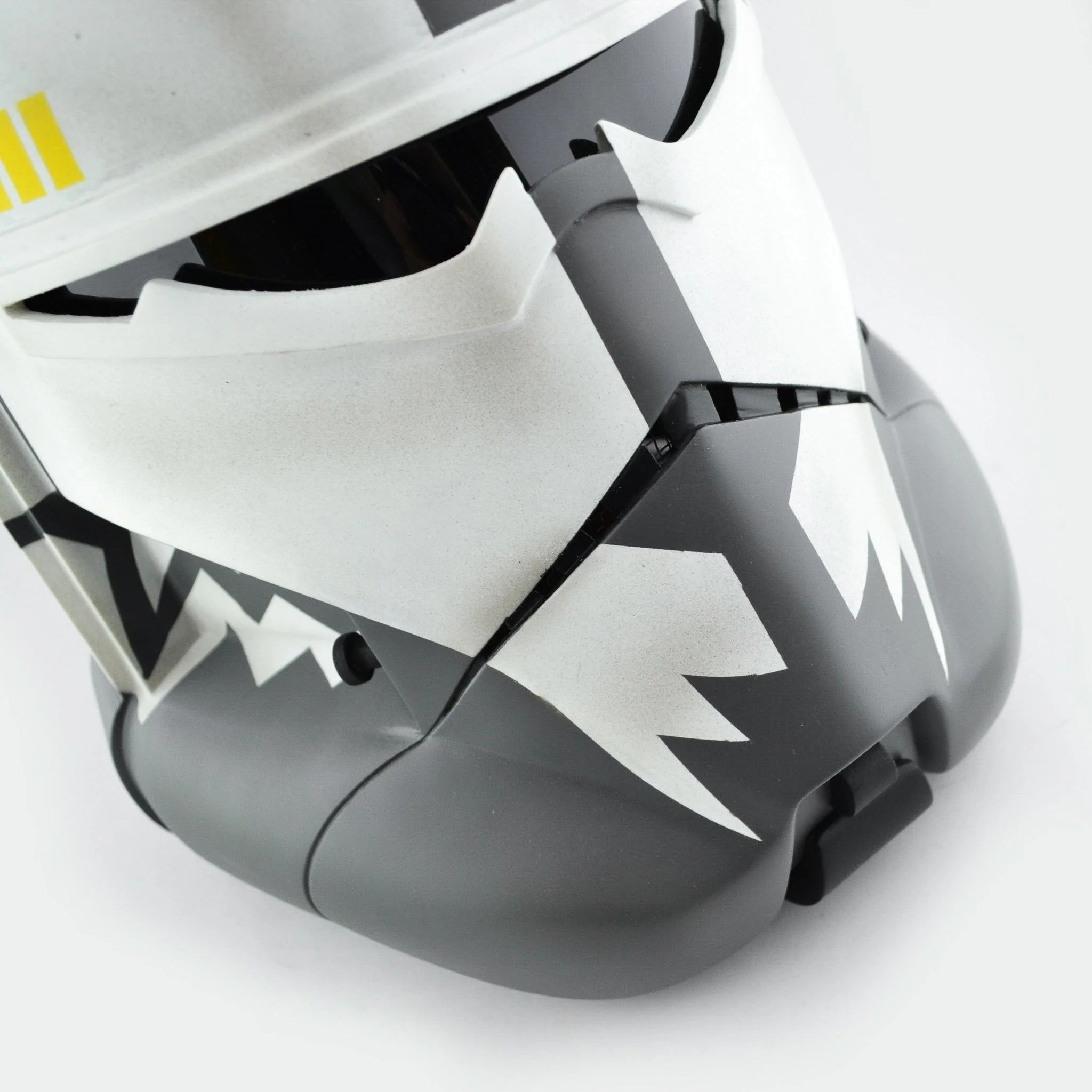 Commander Wolffe Helmet Clean - Image 9