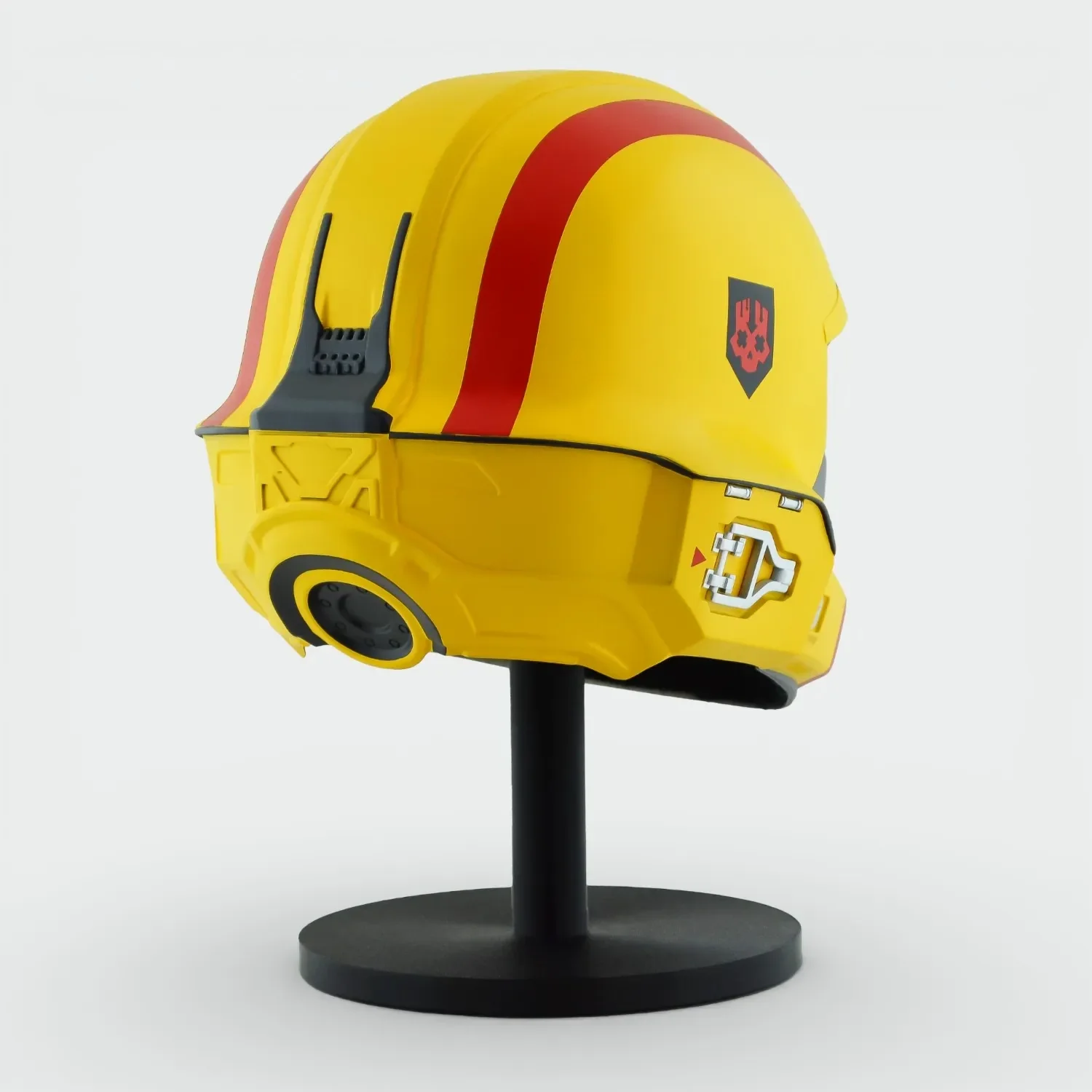 Helldivers 2 B-01 Helmet - Chaosdiver Gold Eagle - Image 6
