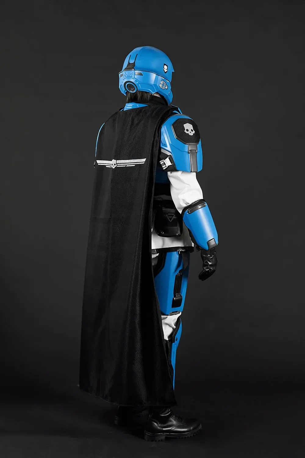 Helldivers 2 TR-7 Ambassador of the Brand Costume - Image 11