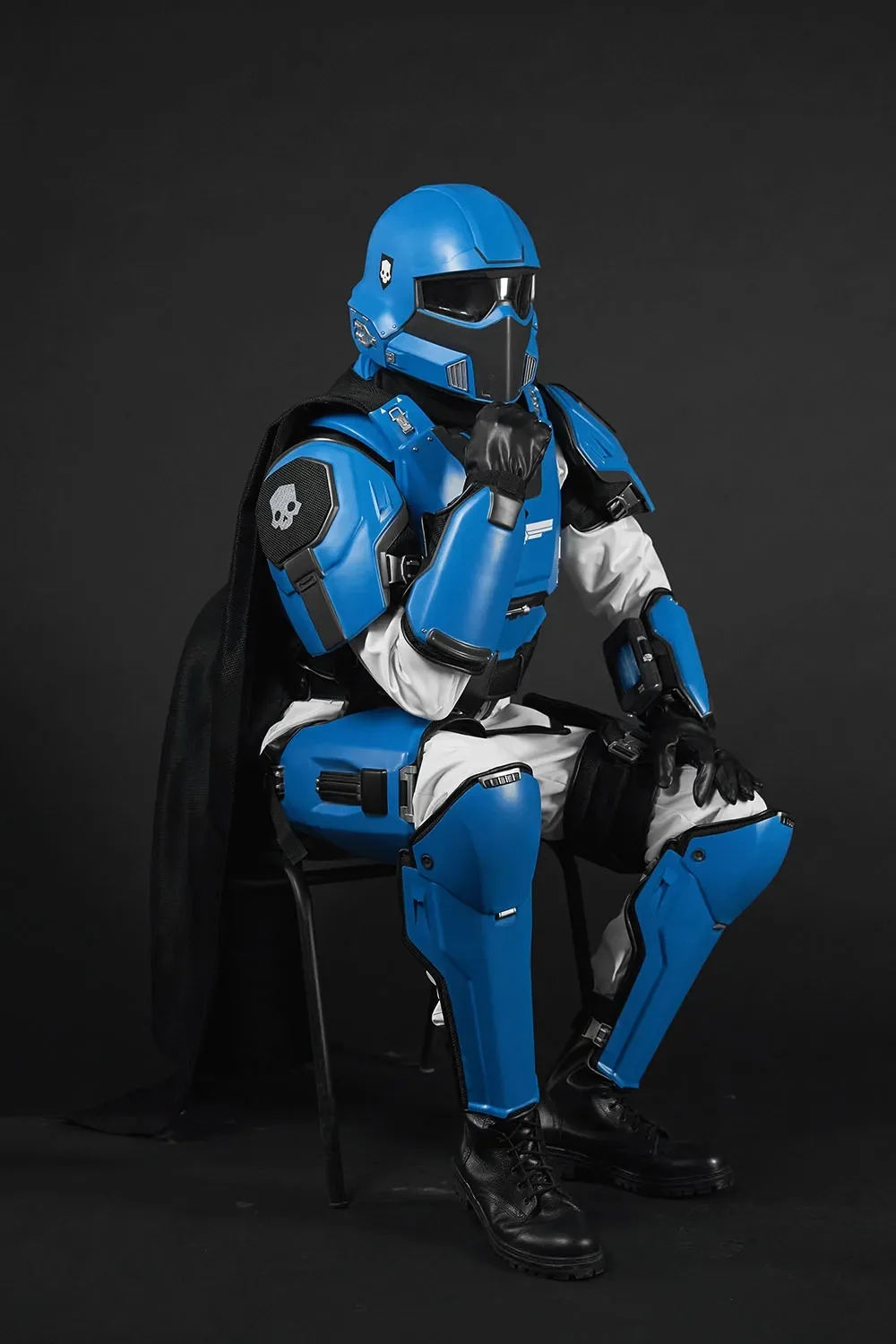 Helldivers 2 TR-7 Ambassador of the Brand Costume - Image 4