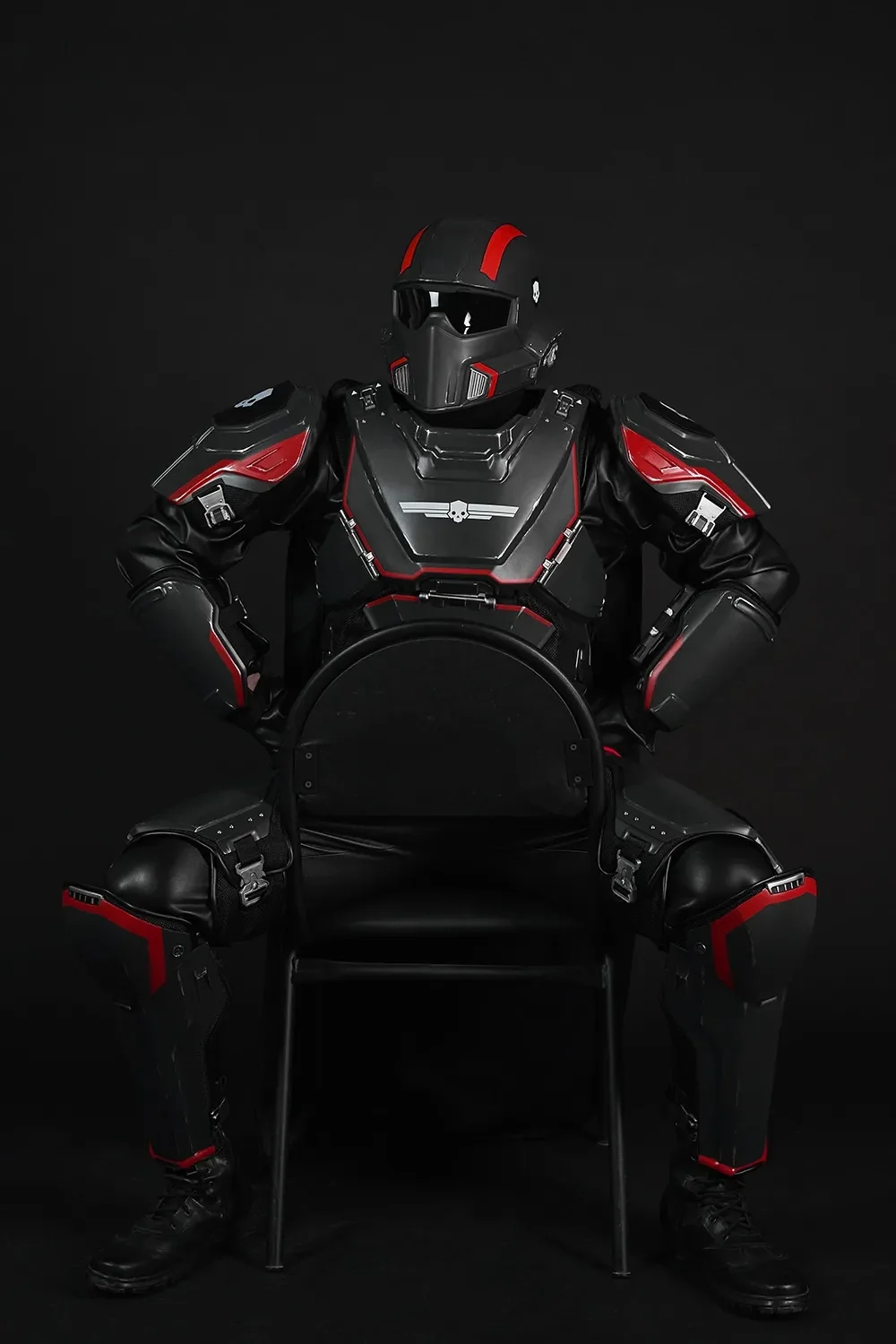 Helldivers B-01 Cosplay Costume - Red - Image 12