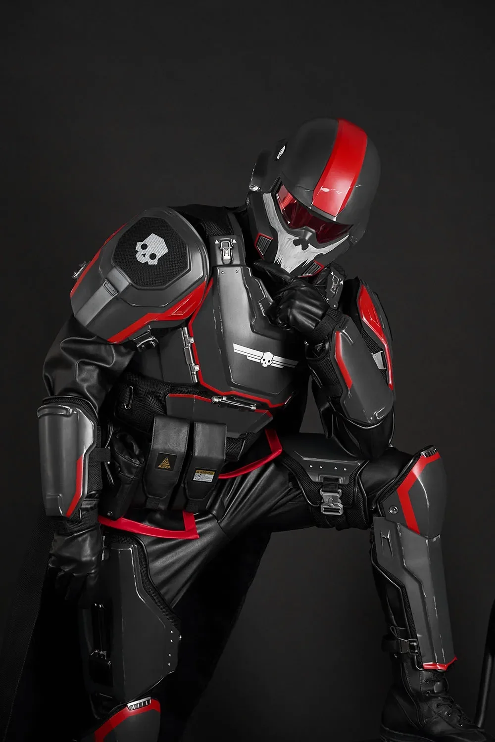 Helldivers B-01 Cosplay Costume - Red - Image 4