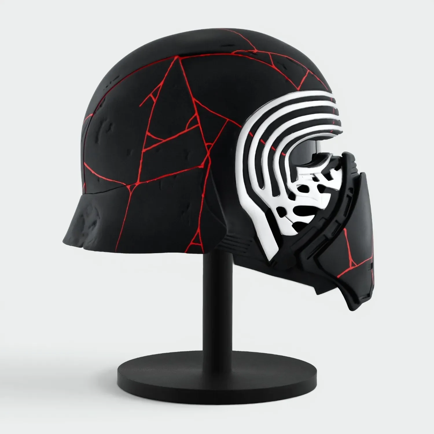Kylo Ren Reforged Helmet - Image 5