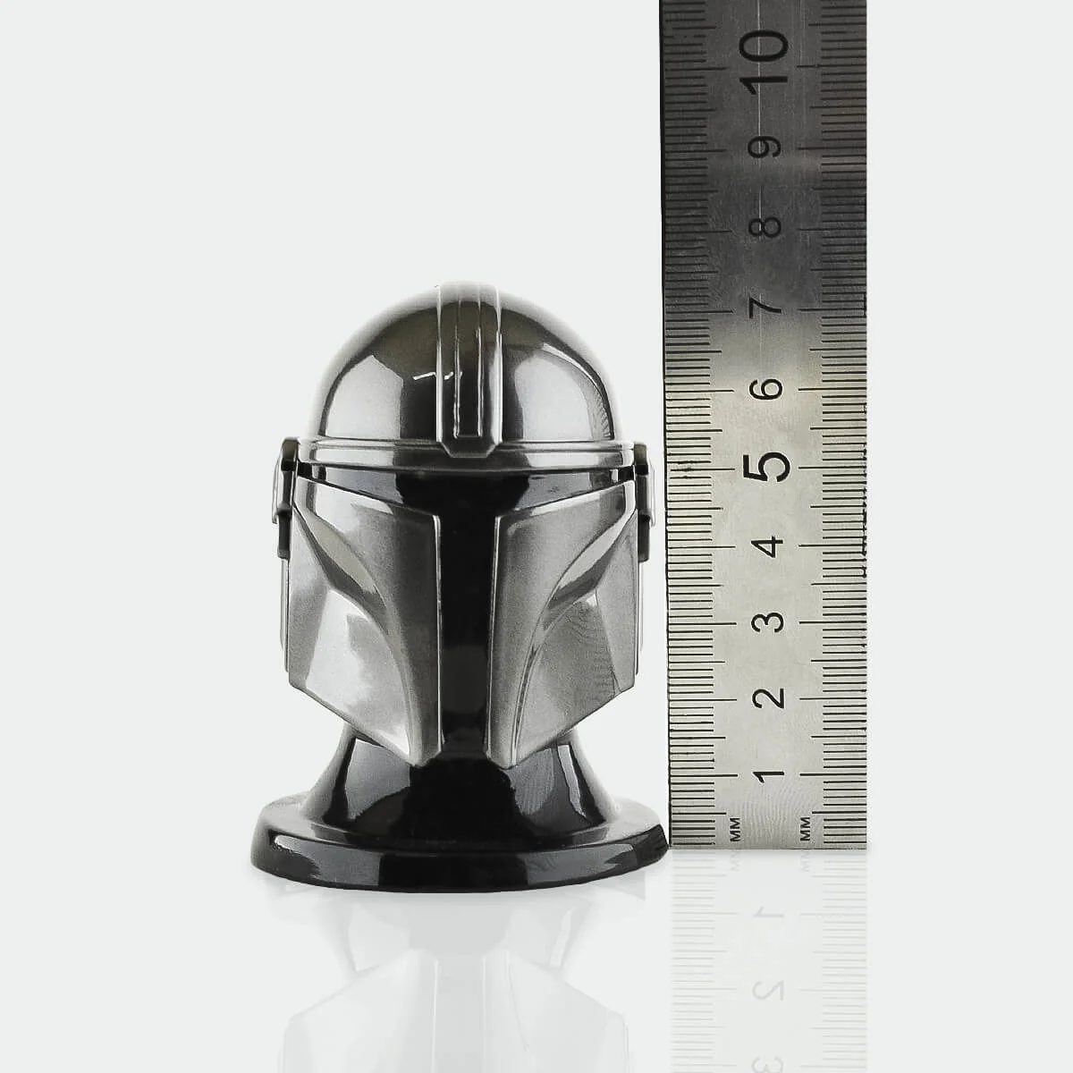 Mandalorian Mini Helmet - Image 4