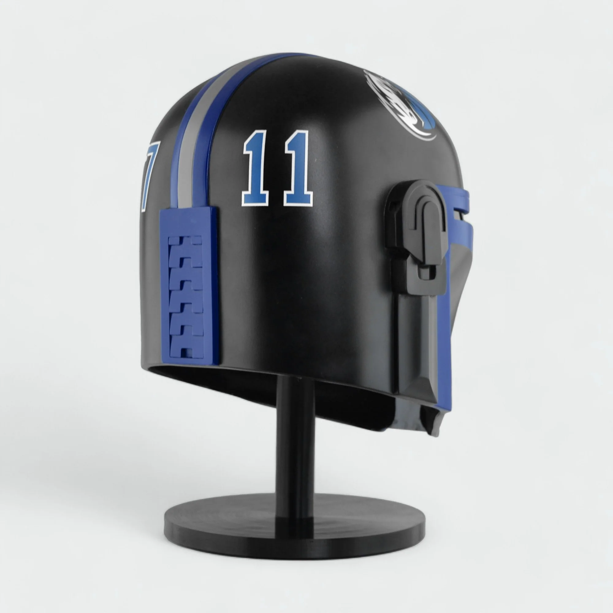 Mandalorian Dallas Mavericks Helmet - Image 6