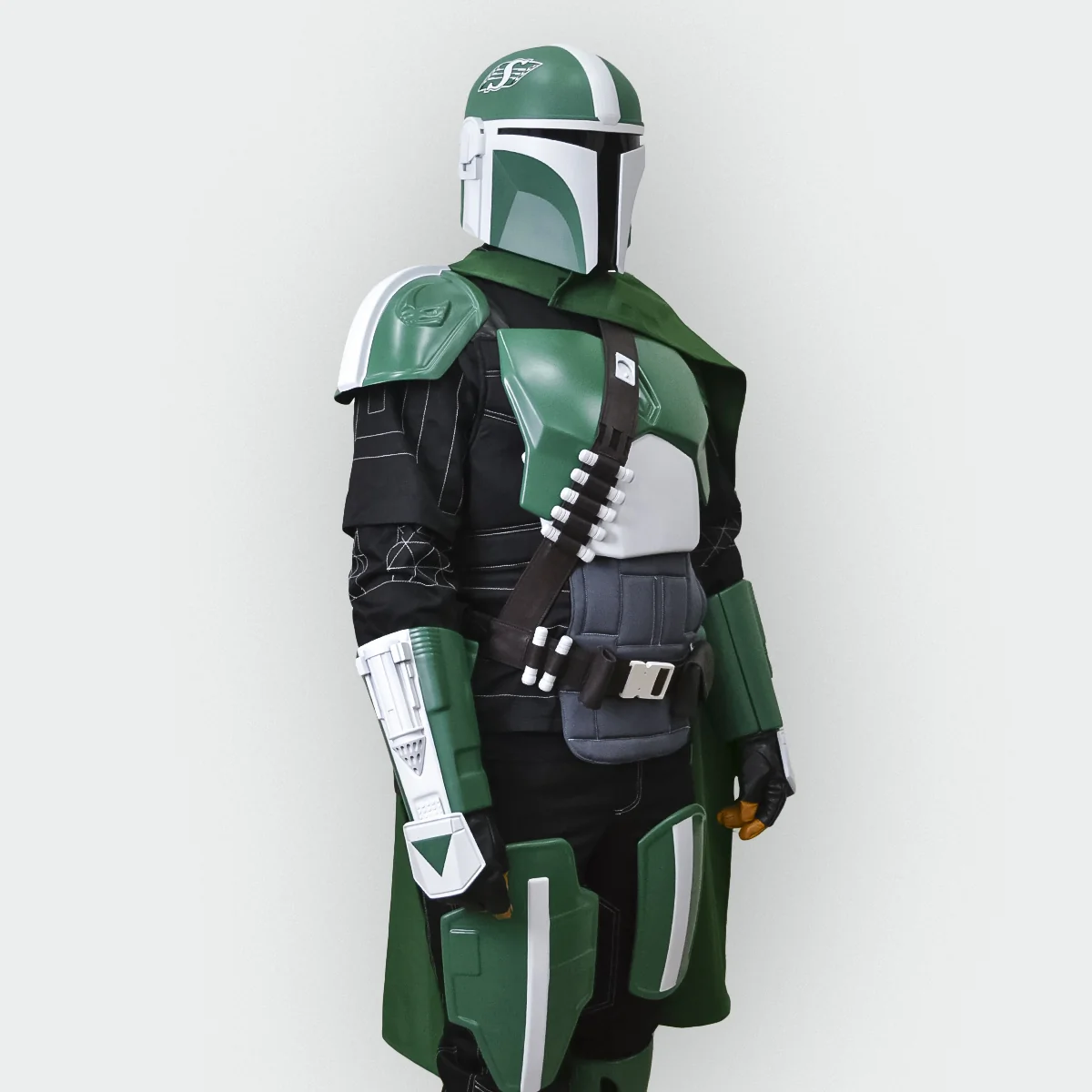 Mandalorian Saskatchwan Cosplay Armor Costume - Image 3