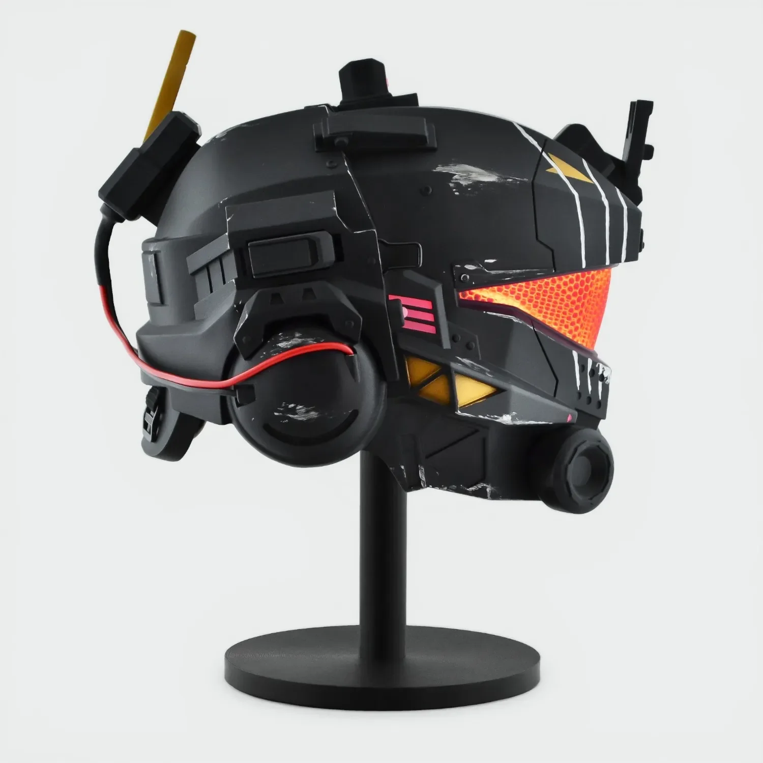 Titanfall 2 Pulse Blade Pilot Helmet - Black - Image 5