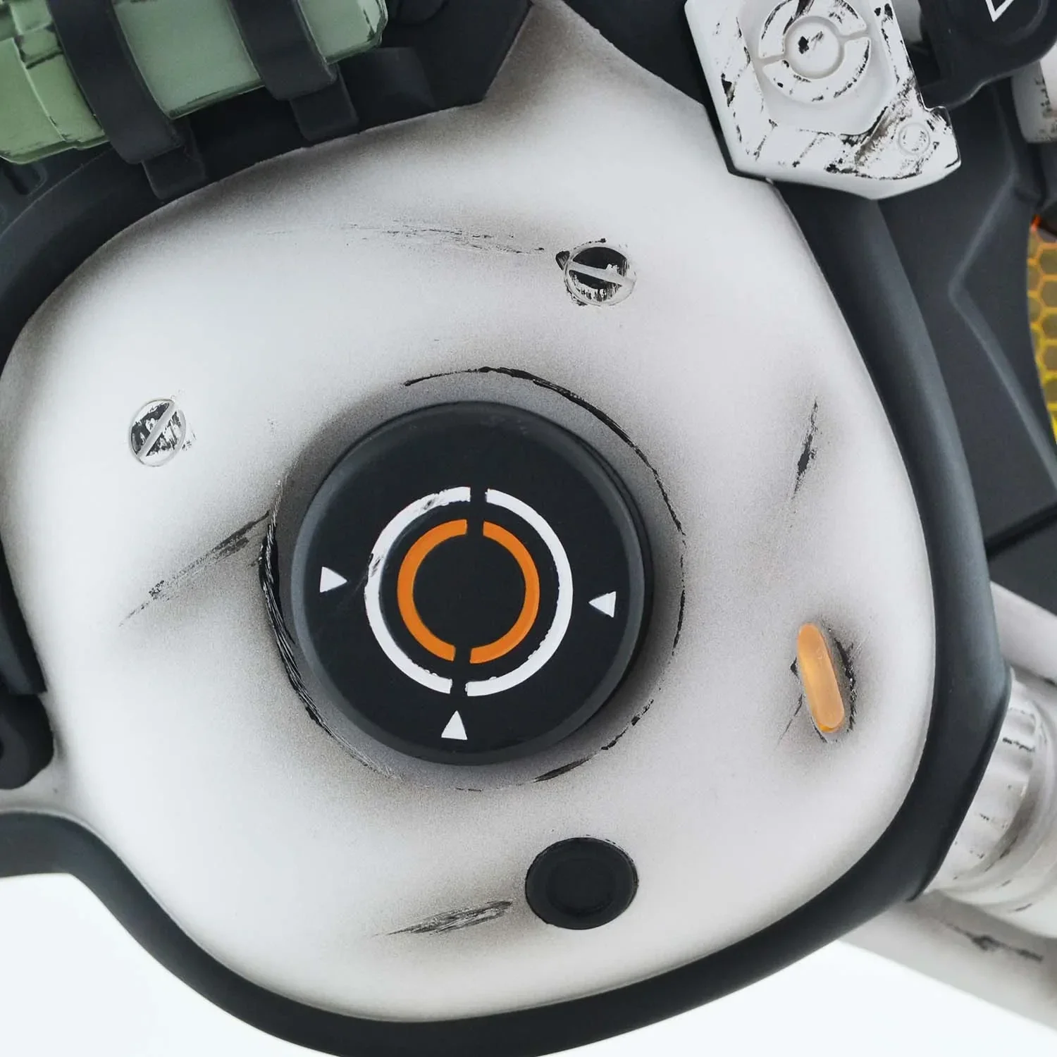 Titanfall 2 Viper Pilot Damage Helmet - Image 20
