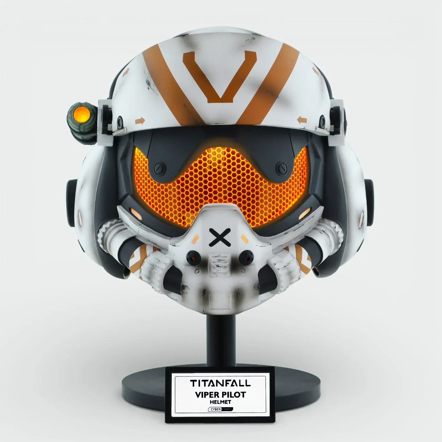 Titanfall 2 Viper Pilot Damage Helmet - Image 3