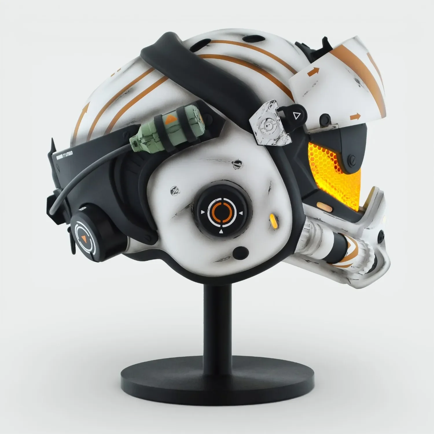 Titanfall 2 Viper Pilot Damage Helmet - Image 5