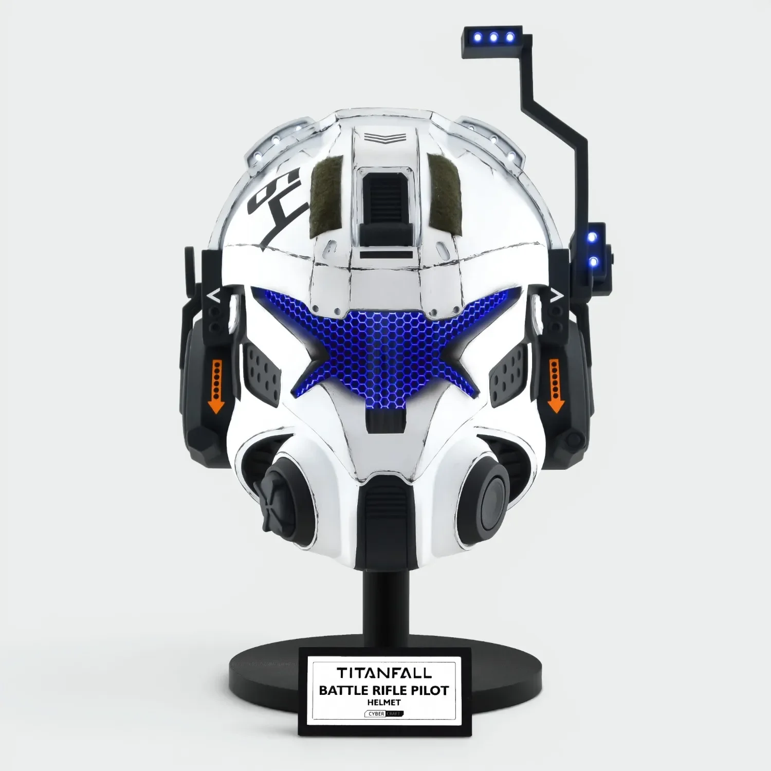 Titanfall Captain Gates Helmet - Image 3